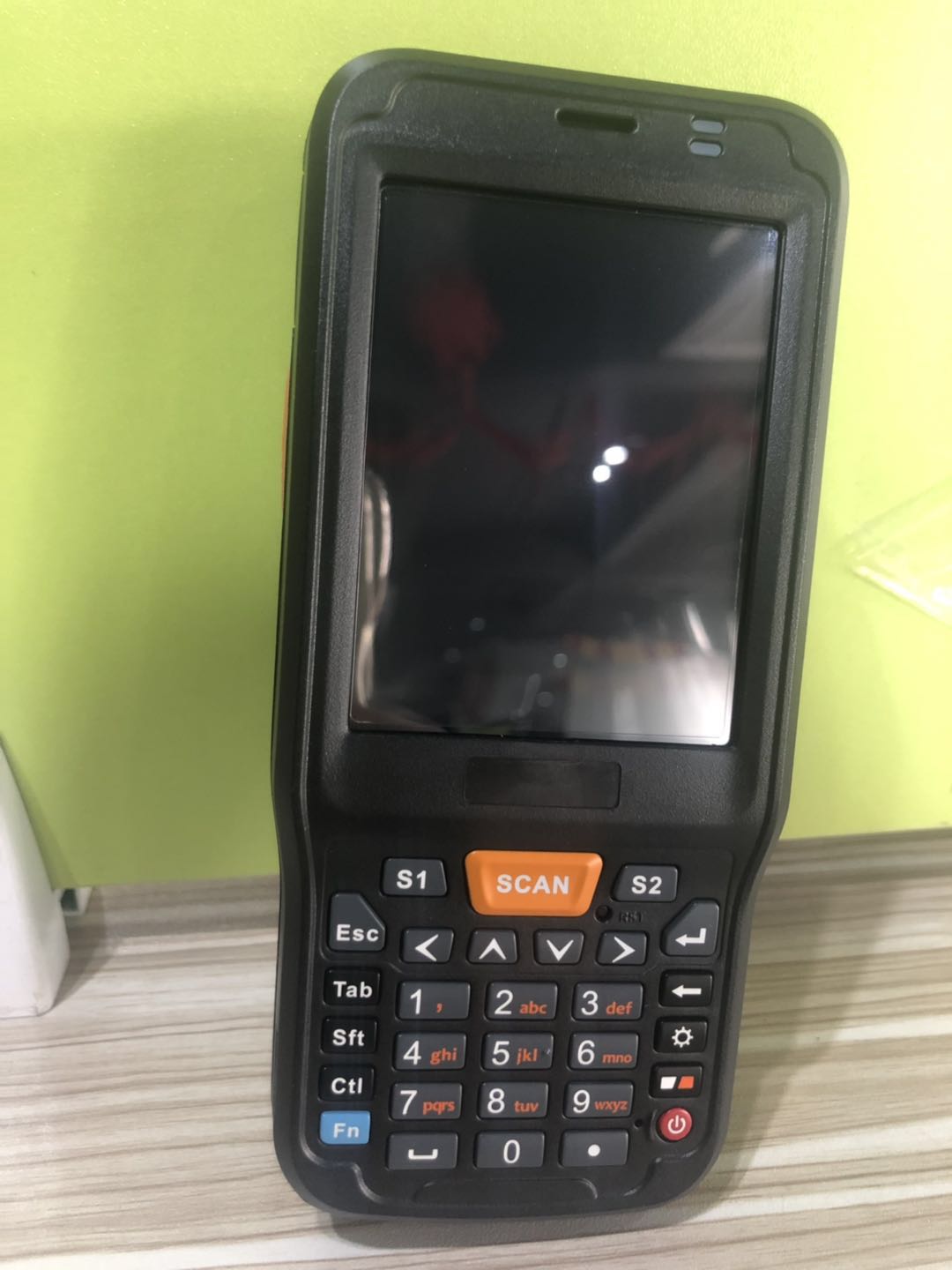 便攜數(shù)據(jù)采集器.jpg 便攜數(shù)據(jù)采集器.jpg